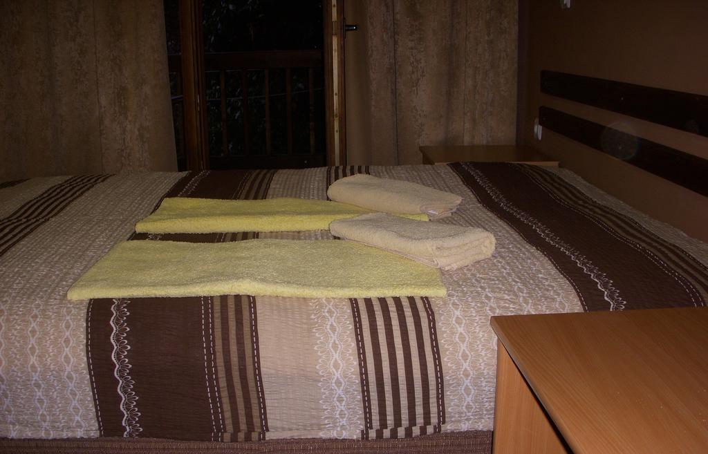 Chardak Apartments أوهغيد الغرفة الصورة